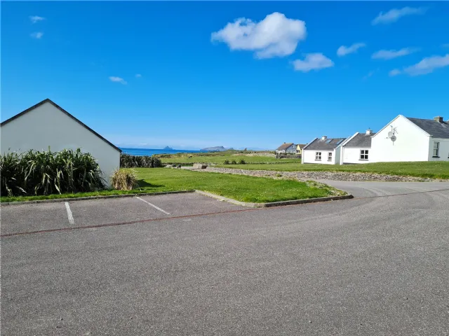 Photo of 7 Dun an Oir, Ballyferriter, Dingle, Co. Kerry, V92 WN59