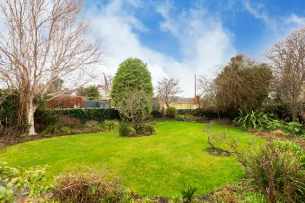 Photo of 105 Strand Road, Sandymount, Dublin 4, D04 HH57