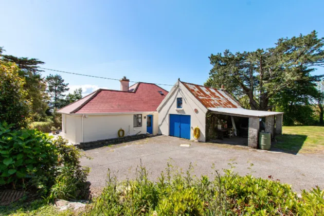 Photo of Cappagh House, Cappaghavukee, Waterfall, Castletown Berehaven, Co Cork, P75 TX60