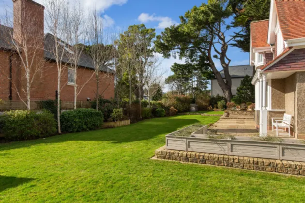 Photo of Coolgreen, Brennanstown Road, Dublin 18, D18C5K3