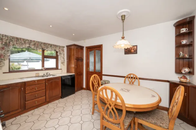 Photo of Bronx Hill, Curraghbeg, Ovens, Co Cork, P31C526