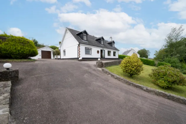 Photo of Bronx Hill, Curraghbeg, Ovens, Co Cork, P31C526