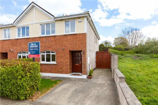 Photo of 1 Woodlands Green, Arklow, Co. Wicklow, Y14EE70