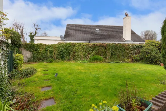 Photo of 18 Glen Lawn Drive, The Park, Cabinteely, Dublin 18, D18E429