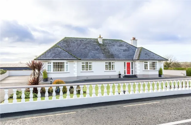 Photo of Lissalway, Castlerea, Co. Roscommon, F45X603