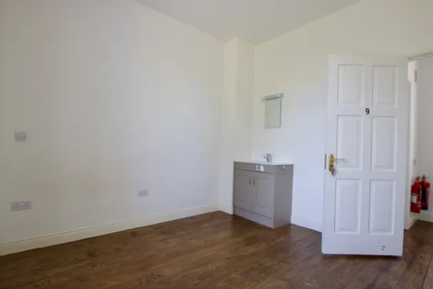 Photo of Court Devenish House, Court Devenish, Athlone, Co Westmeath, N37 NF77