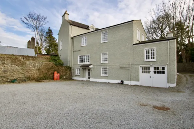 Photo of Court Devenish House, Court Devenish, Athlone, Co Westmeath, N37 NF77