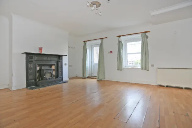 Photo of 1-5 New Wellington Terrace, O'Connell Avenue, Limerick