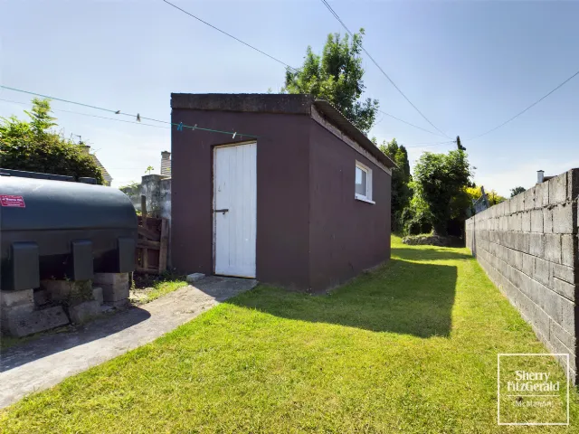 Photo of 77 Hermitage, Ennis, Co Clare, V95 X7YX