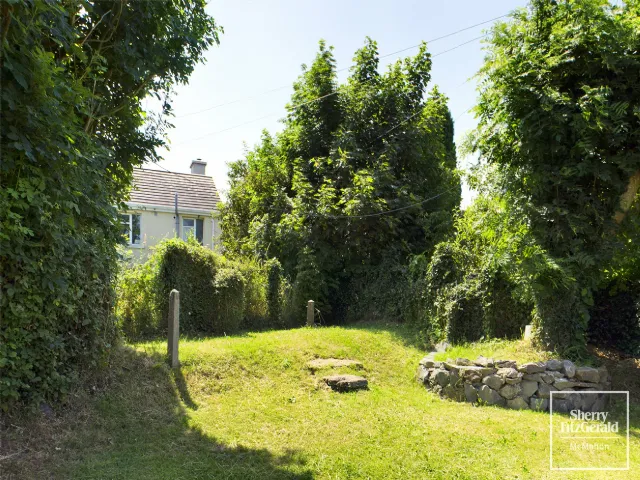 Photo of 77 Hermitage, Ennis, Co Clare, V95 X7YX