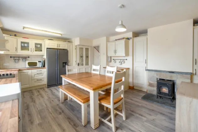 Photo of 164 Finian Park, Shannon, Co.Clare, V14 WY49