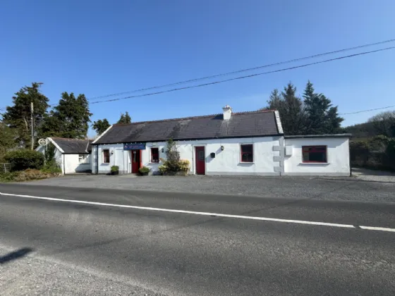 Photo of An Sionnach Rua, Bonnifinglas, Attymass, Ballina, Co Mayo, F26 HR65