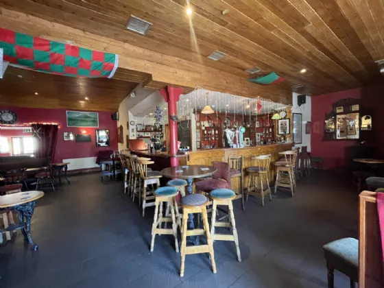 Photo of An Sionnach Rua, Bonnifinglas, Attymass, Ballina, Co Mayo, F26 HR65