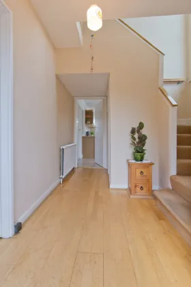 Photo of 7 Sweetmount Park, Dundrum, Dublin 14, D14 X379