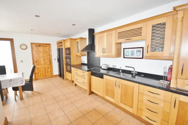 Photo of Cliff Road, Ballyheigue, Co Kerry, V92 D3C3