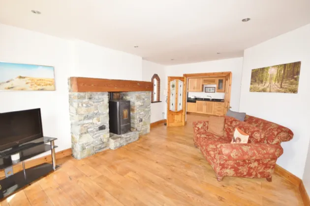 Photo of Cliff Road, Ballyheigue, Co Kerry, V92 D3C3