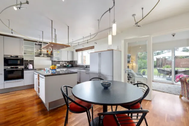 Photo of 12 Seafield, Shankill, Dublin 18, D18 Y277