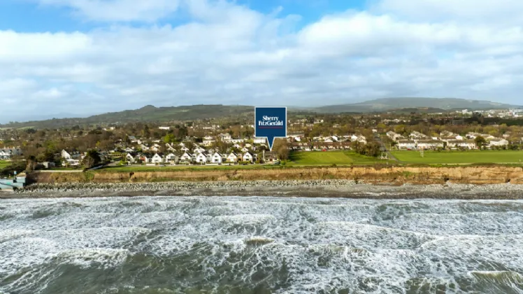 Photo of 12 Seafield, Shankill, Dublin 18, D18 Y277