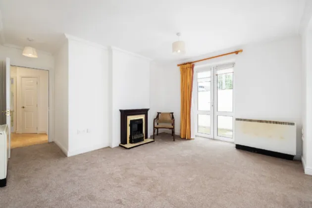 Photo of 15 Maryland House, Shankill, Dublin 18, D18 NF82