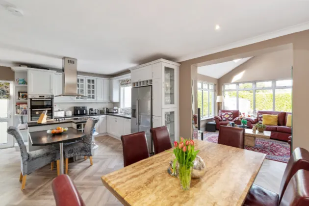 Photo of 4 Kerrymount Close, Foxrock, Dublin 18, D18 W8F5