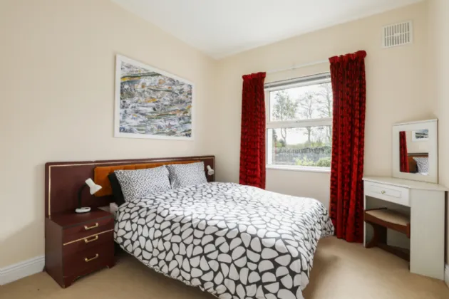 Photo of Shemron, 3 Lauders Lane, Sutton, Dublin 13, D13 H9F7