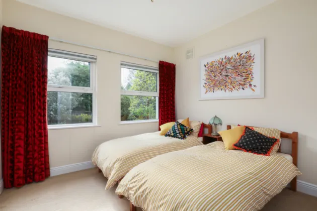 Photo of Shemron, 3 Lauders Lane, Sutton, Dublin 13, D13 H9F7