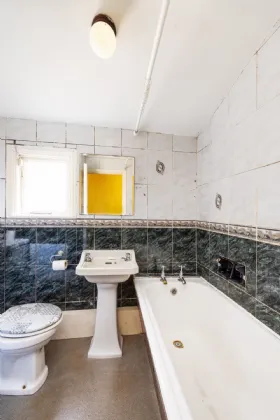 Photo of 8 Charlemont Road, Clontarf, Dublin 3, D03 FT86