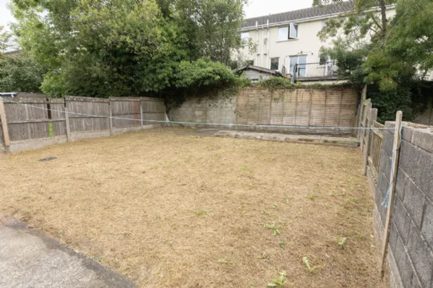 Photo of 10 Poppyfields Close, Broomfield Village, Midleton, Co Cork, P25 EK03