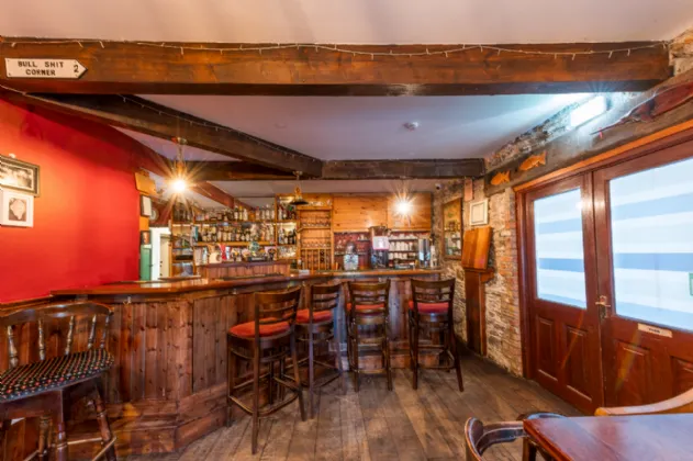 Photo of The Saratoga Bar, B&B Accommodation, & Caravan Park, Dromina, Woodstown, Co. Waterford, X91 YH34