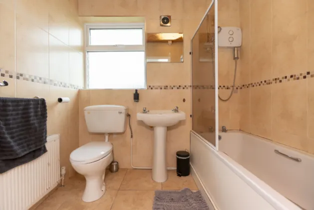 Photo of 17 Woodlands Avenue, Mullingar, Co. Westmeath, N91 Y6C1