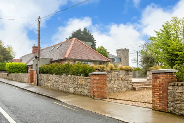 Photo of Ross Cottage, Seafield Road, Killiney, Co. Dublin, A96 H983