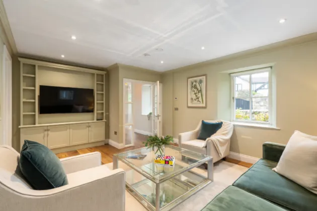 Photo of Ross Cottage, Seafield Road, Killiney, Co. Dublin, A96 H983