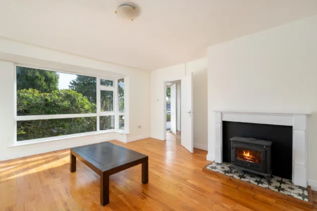 Photo of 43 Park Drive, The Park, Cabinteely, Dublin 18, D18 V3K6