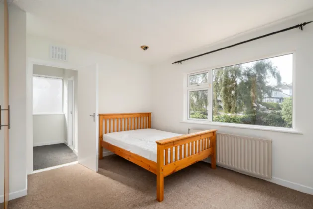 Photo of 43 Park Drive, The Park, Cabinteely, Dublin 18, D18 V3K6