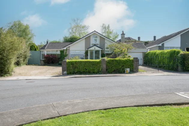 Photo of 27 Hillview, Kilmoney, Carrigaline, Cork, P43E449