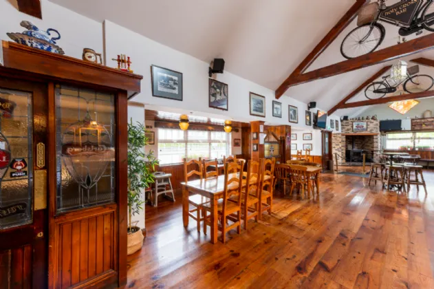 Photo of The Holy Cross Bar & Restaurant, Holycross, Butlerstown, Waterford City, X91HX93