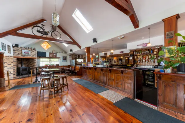 Photo of The Holy Cross Bar & Restaurant, Holycross, Butlerstown, Waterford City, X91HX93