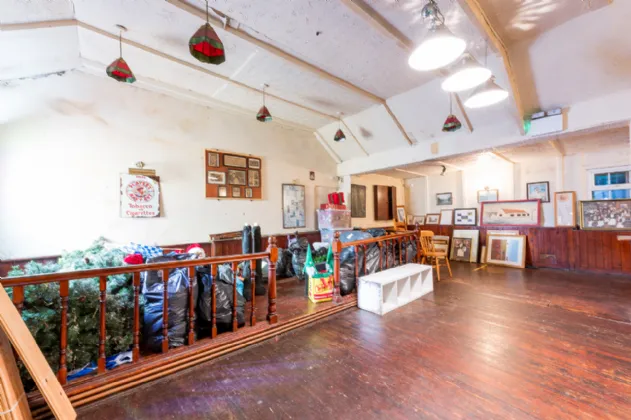 Photo of The Holy Cross Bar & Restaurant, Holycross, Butlerstown, Waterford City, X91HX93