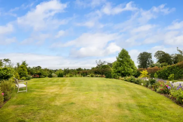 Photo of 7 Rathmichael Haven, Rathmichael, Dublin 18, D18 A0E1