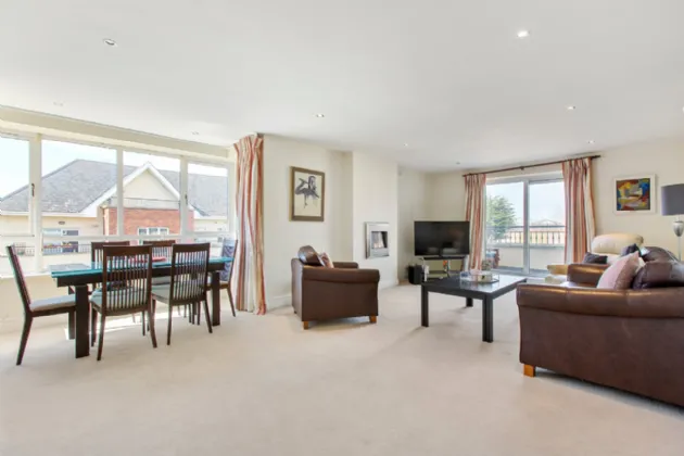 Photo of 108 Ballintyre Square, Ballinteer, Dublin 16, D16 F169