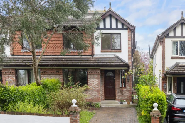 Photo of 6 Parc Na Silla Rise, Loughlinstown, Dublin 18, D18 YP71