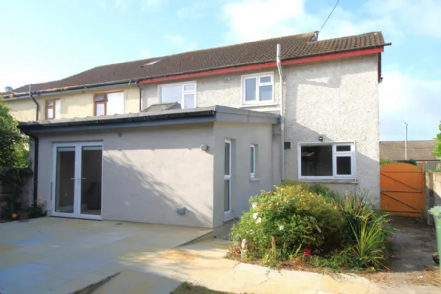 Photo of 2 Oakley Park, Tullow Road, Carlow, R93 A3C9