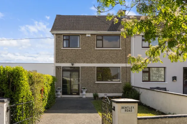 Photo of 1 Bentley Road, Bray, Co. Wicklow, A98 DE04