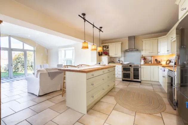 Photo of 11 Castle Woods, Piercestown, Wexford, Y35 N602