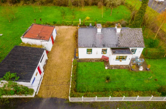 Photo of White Cottage, Doon, Strokestown, Co. Roscommon, F42 DF10