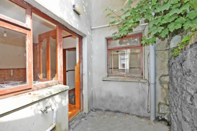 Photo of 50 Clare Street, Dublin Road, Limerick, V94 E0RW