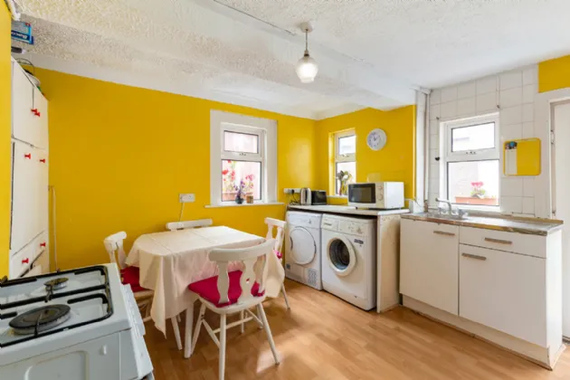 Photo of 12 St David's Terrace, Blackhorse Avenue, Dublin 7, D07 V2C0