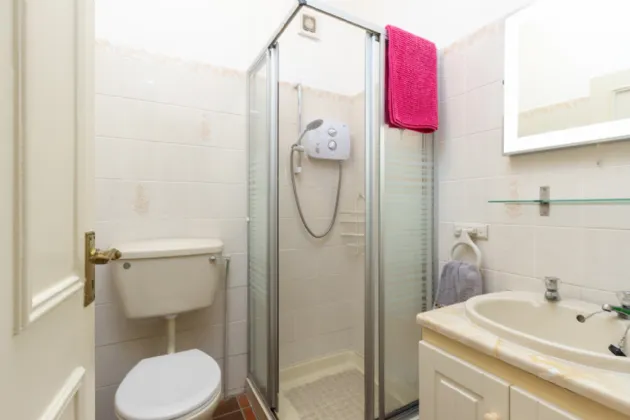 Photo of The Swallows, Raheenagurren West, Gorey, Co. Wexford, Y25N722