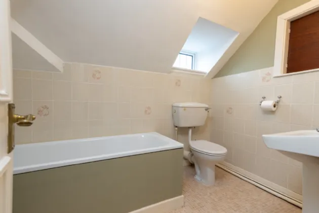 Photo of The Swallows, Raheenagurren West, Gorey, Co. Wexford, Y25N722