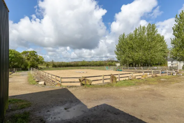 Photo of The Swallows, Raheenagurren West, Gorey, Co. Wexford, Y25N722